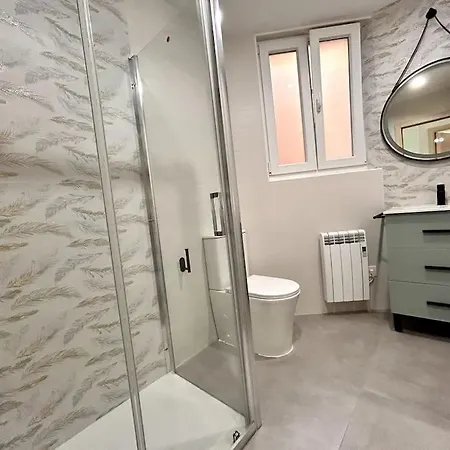 Apartment Lujo Proyector, Maquina Arcade, Wifi Y Patinetes