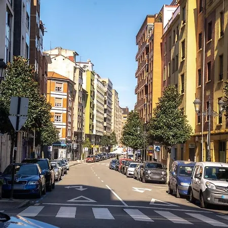 Apartamento Lujo Proyector, Maquina Arcade, Wifi Y Patinetes